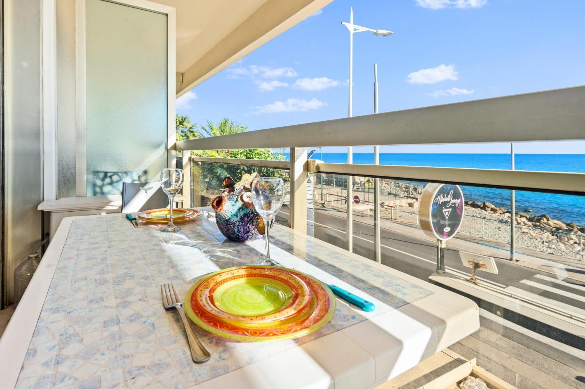 'Le Berkeley' Vue Mer, Centre, Parking مينتون المظهر الخارجي الصورة